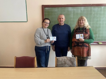 Урочисте вручення членських квитків новим членам Уманського осередку Наукового товариства імені Шевченка