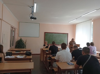Інформаційний семінар: « Актуальні шляхи запобігання правопорушень серед неповнолітніх»
