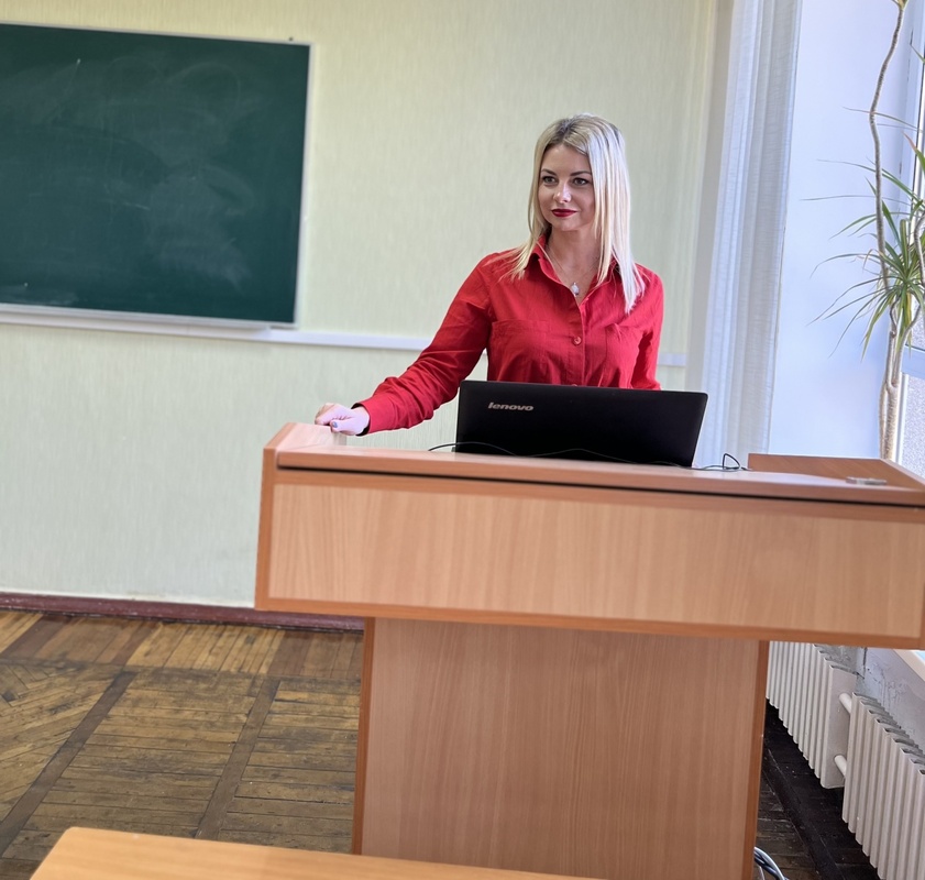 ФОРМУВАННЯ ОБІЗНАНОСТІ В АНТИКОРУПЦІЙНІЙ ПОЛІТИЦІ УНУС УЧАСНИКІВ ОСВІТНЬОГО ПРОЦЕСУ