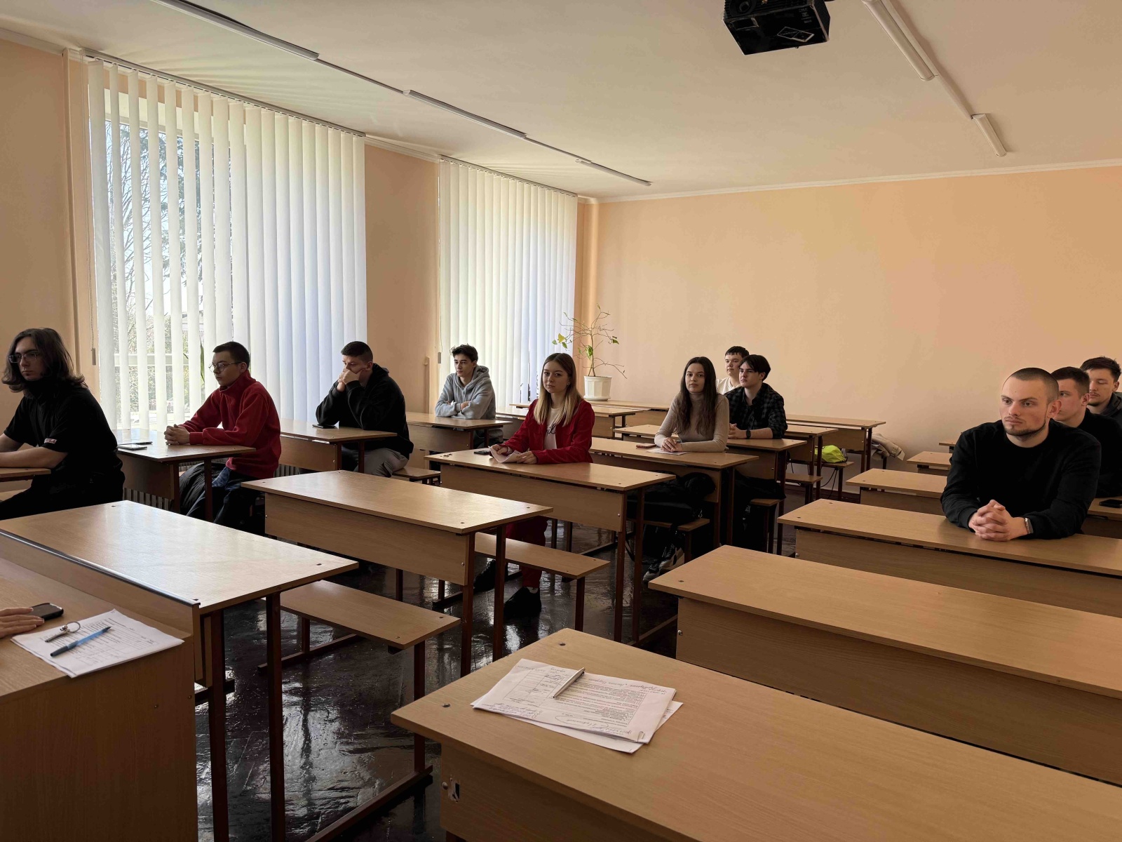 НАУКОВИЙ СЕМІНАР НА ТЕМУ: «ПРАВОВЕ ВИХОВАННЯ СТУДЕНТСЬКОЇ МОЛОДІ: РЕАЛІЇ ТА ПЕРСПЕКТИВИ». 