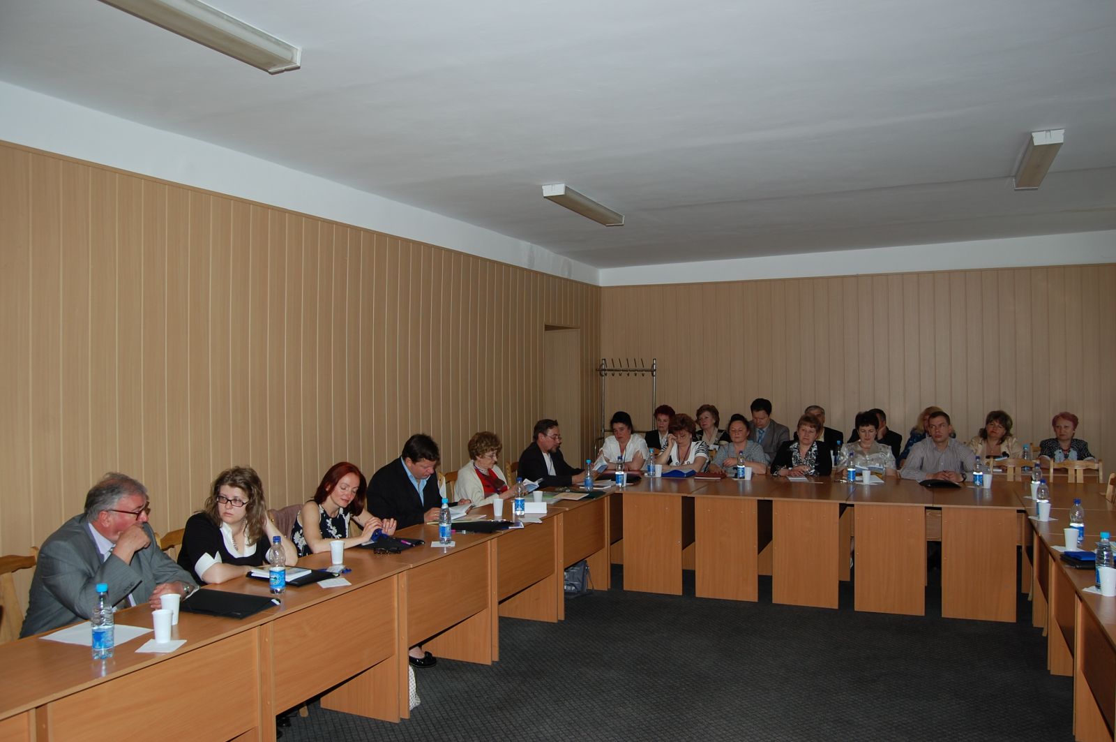 Конференція в квітні